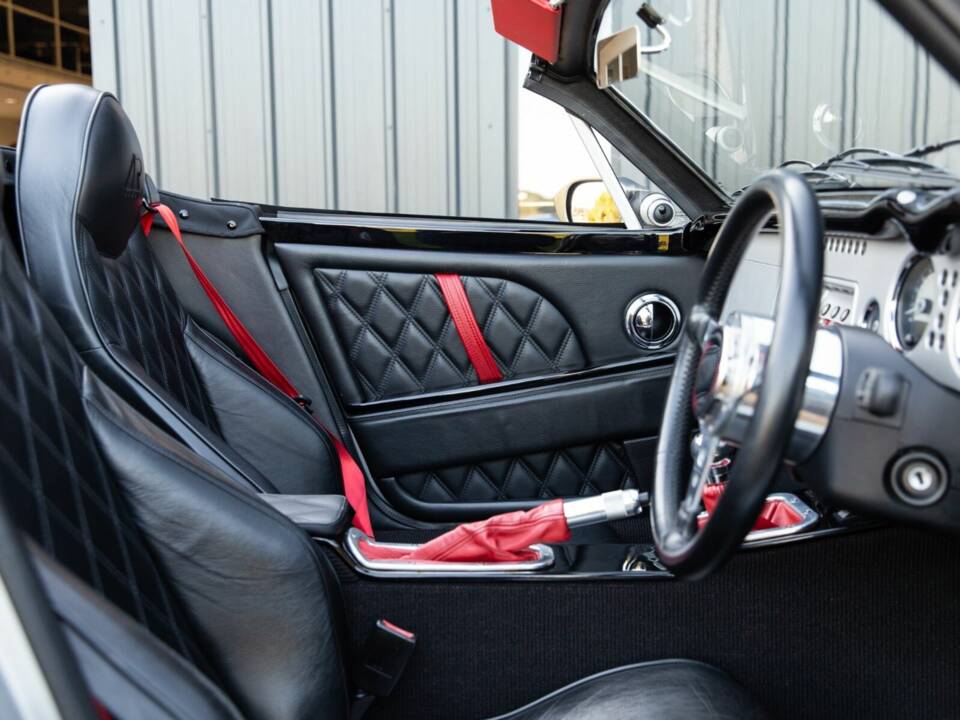 Image 29/50 of Morgan Aero 8 (2016)