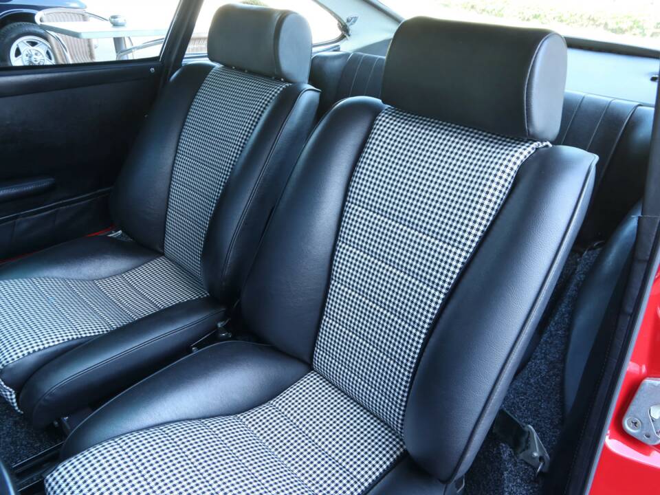 Immagine 34/50 di Porsche 912 (1966)