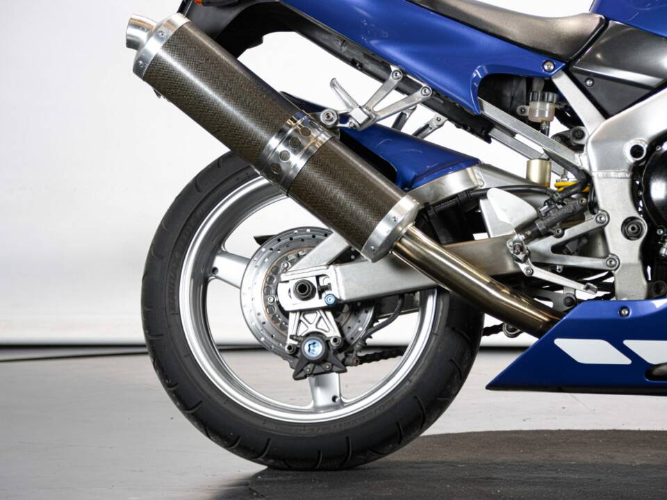 Immagine 34/50 di Yamaha YZF 1000 R1 (1998)