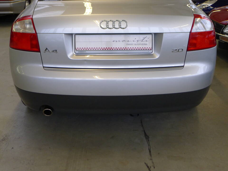 Image 23/35 of Audi A4 2.0 (2001)