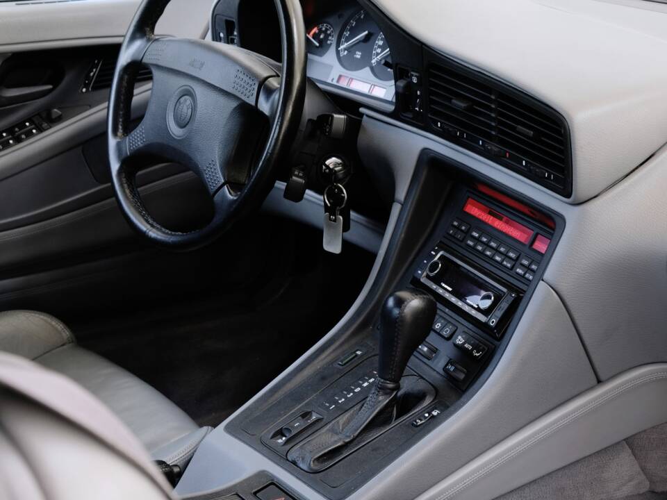 Imagen 17/37 de BMW 850i (1991)