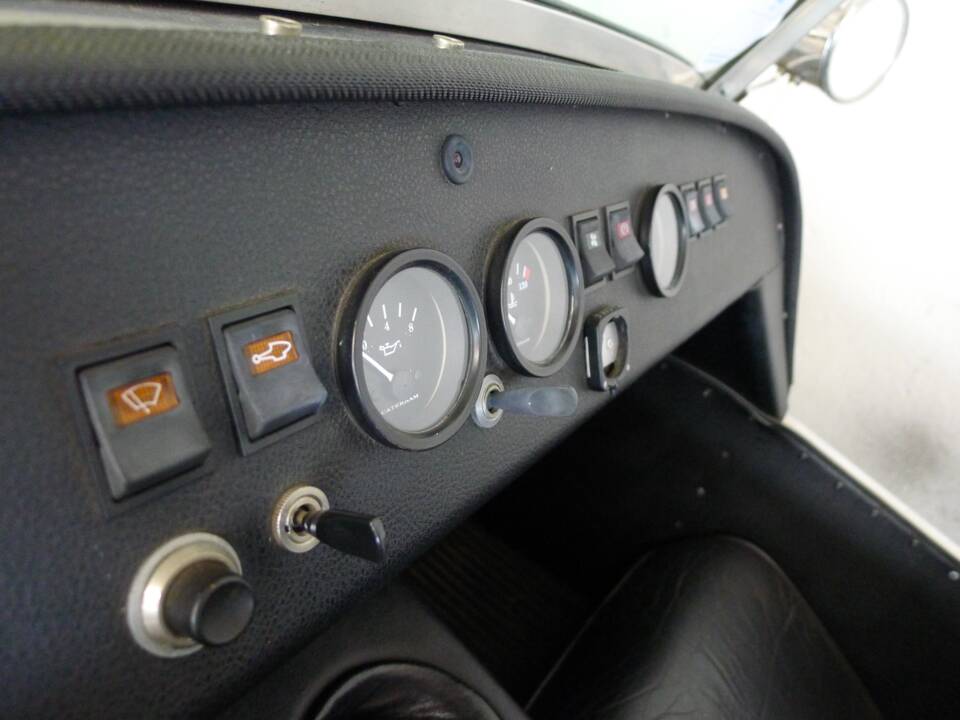 Image 17/27 of Caterham Super Seven Supersport (1996)