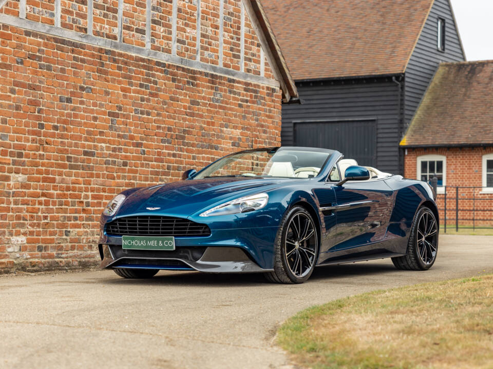 Afbeelding 65/68 van Aston Martin Vanquish Volante (2014)