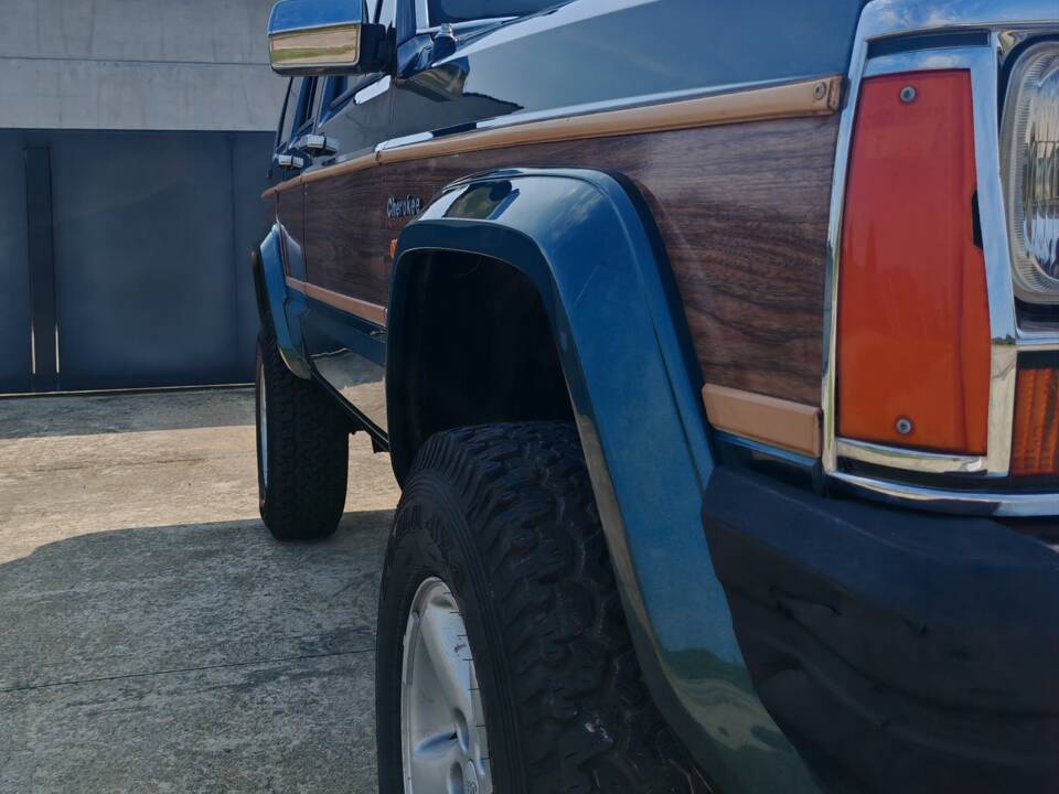 Immagine 11/37 di Jeep Cherokee (1991)