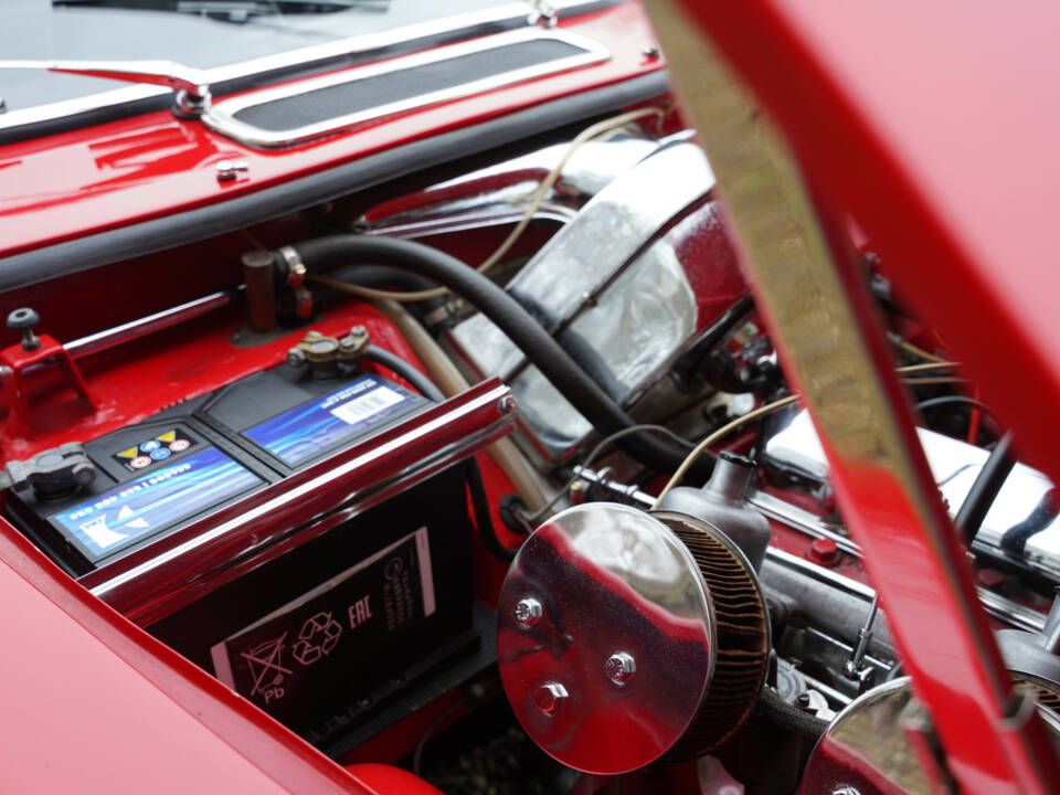 Bild 17/50 von Volvo P 1800 S (1964)
