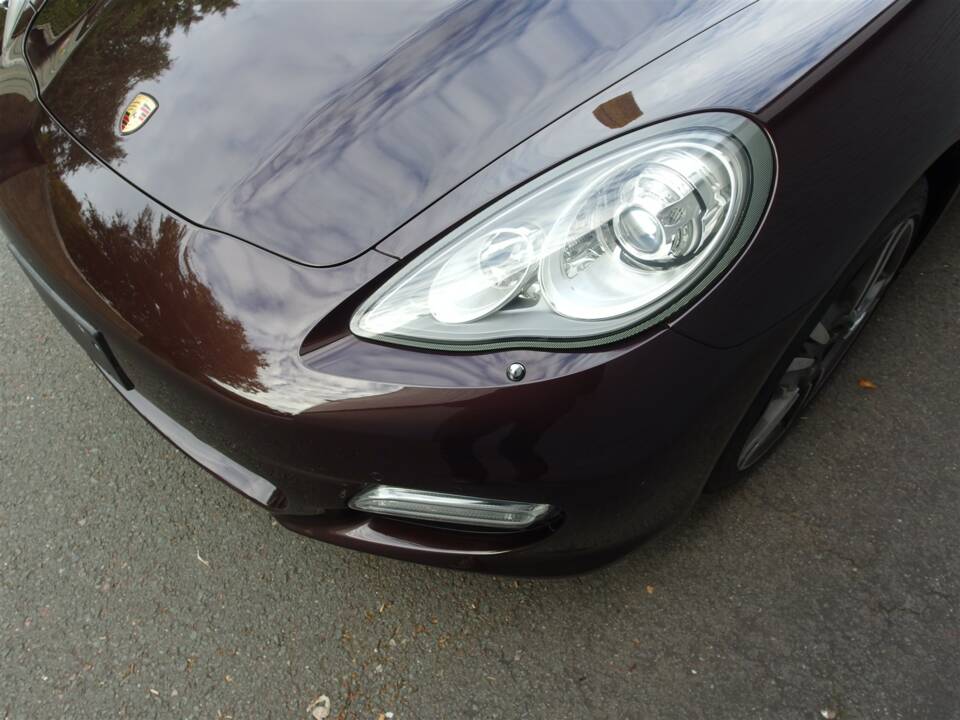 Bild 30/98 von Porsche Panamera Turbo (2009)