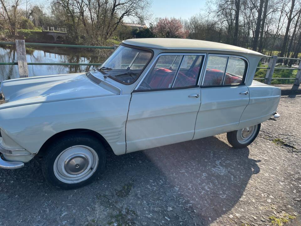 Bild 39/70 von Citroën Ami 6 Berline (1964)