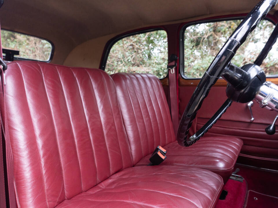 Image 9/13 of Citroën Traction Avant 15&#x2F;6 (1951)