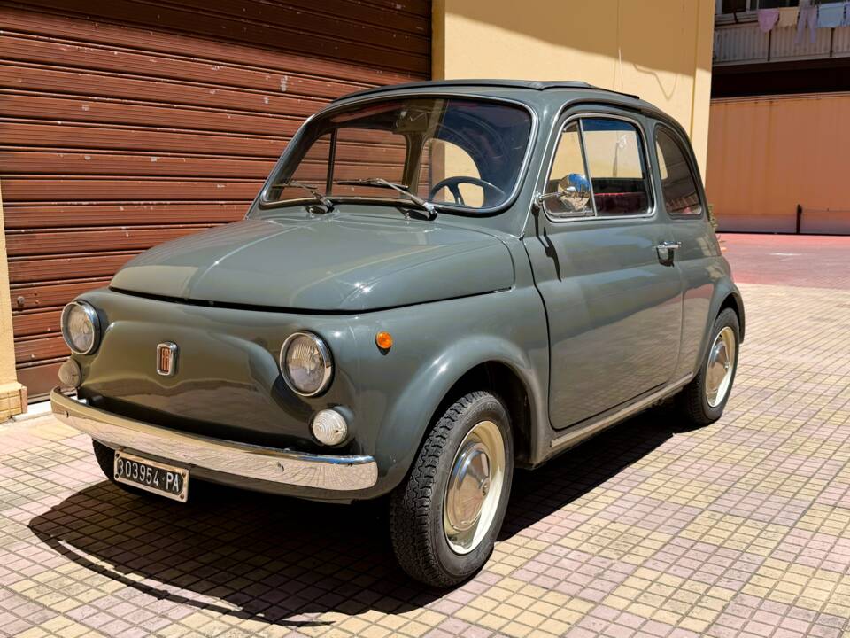Image 1/43 of FIAT 500 L (1971)
