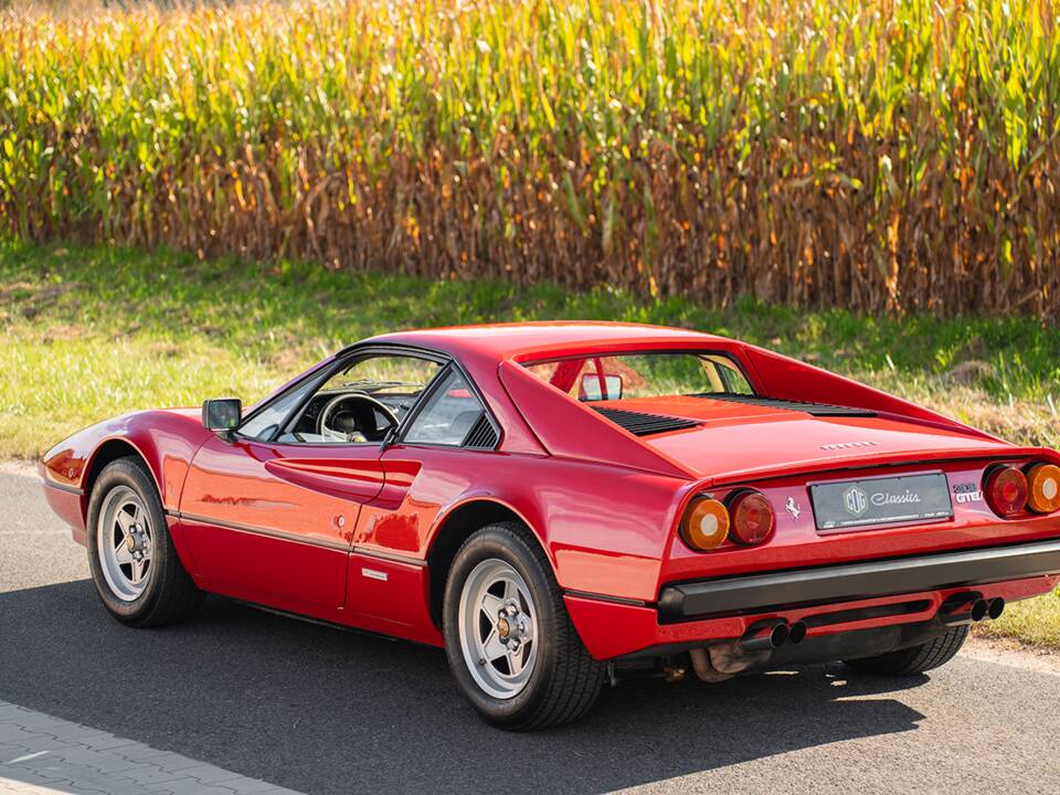 Afbeelding 5/43 van Ferrari 308 GTBi (1982)