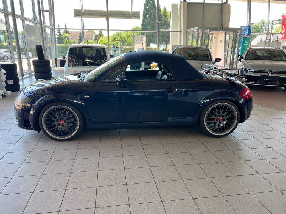 Image 4/10 of Audi TT 1.8 T (2002)