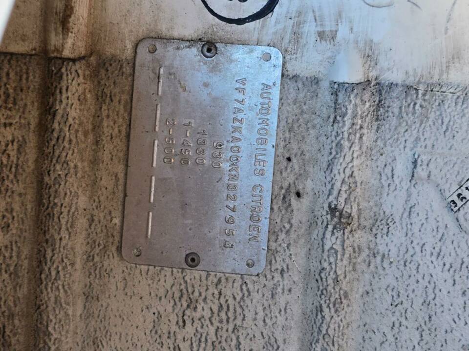 Image 32/50 of Citroën 2 CV 6 (1991)