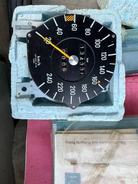 Image 26/27 de Mercedes-Benz 450 SL (1980)