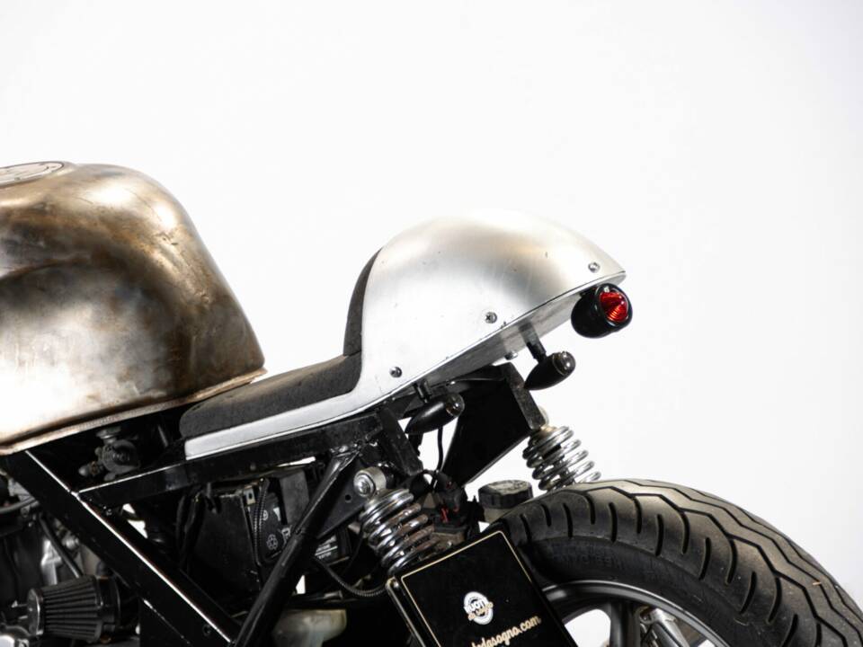 Image 14/48 of Honda CB 500E (1999)