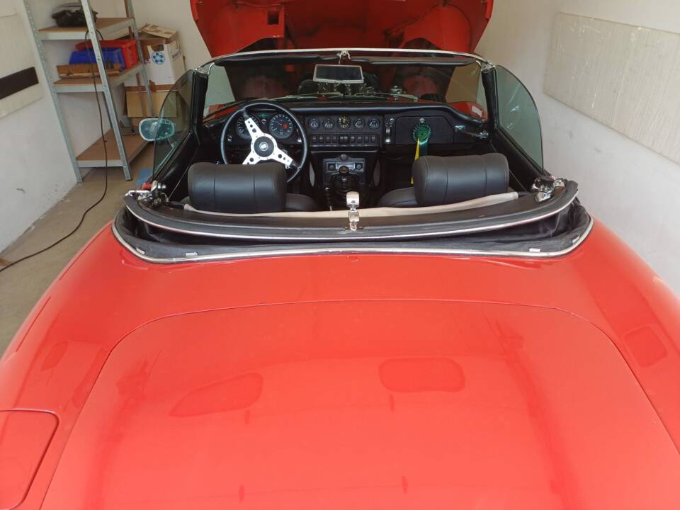 Bild 6/10 von Jaguar E-Type (1969)