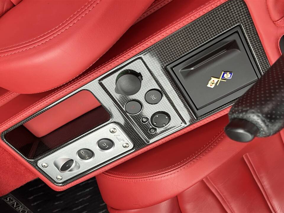 Imagen 37/82 de Ferrari F430 Spider (2007)