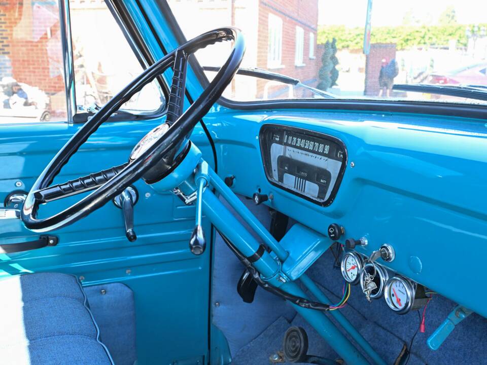 Image 34/50 de Ford F-100 (1954)
