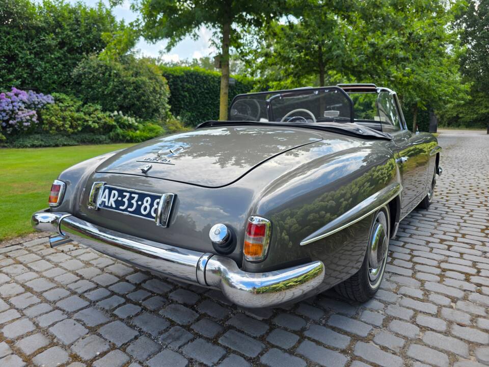Image 5/24 de Mercedes-Benz 190 SL (1957)