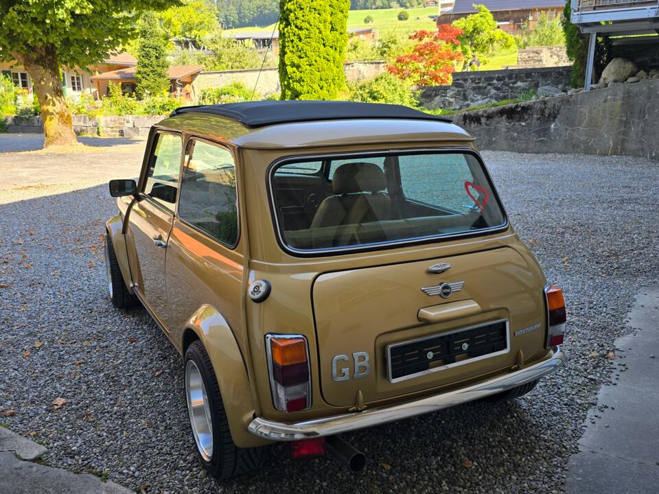 Immagine 4/32 di Mini Cooper 1.3i MPI (2000)