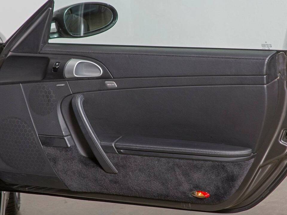 Bild 13/20 von Porsche 911 Carrera 4S (2008)