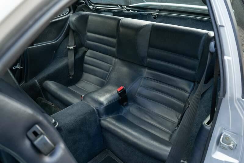 Immagine 50/50 di Porsche 944 Turbo (1990)
