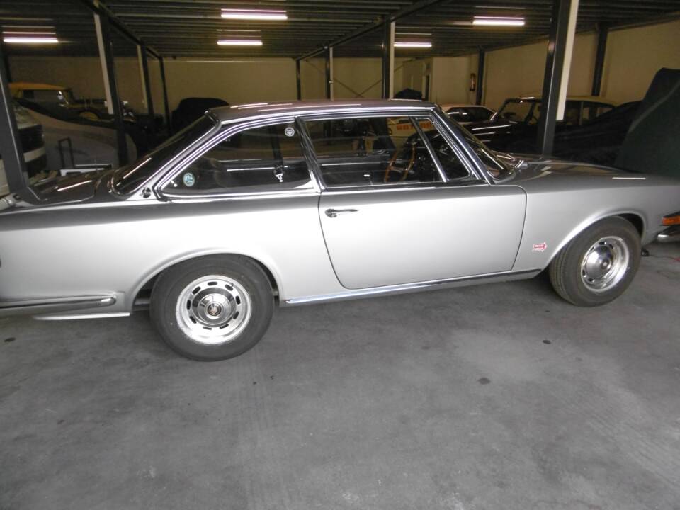 Afbeelding 2/9 van Glas 3000 V8 (1968)