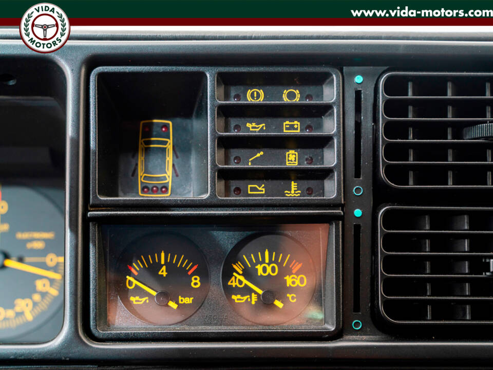 Image 14/20 of Lancia Delta HF Integrale 16V (1991)
