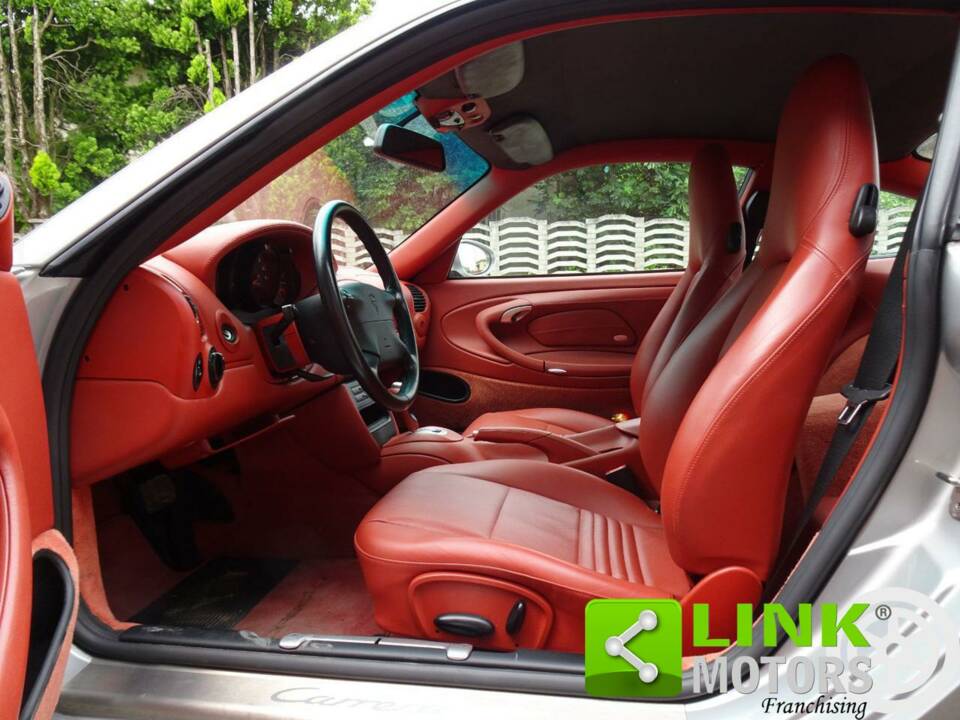 Image 9/10 of Porsche 911 Carrera (2000)