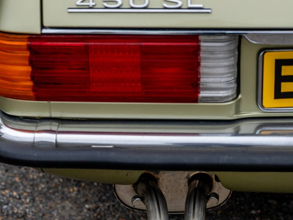 Afbeelding 18/45 van Mercedes-Benz 450 SL (1980)