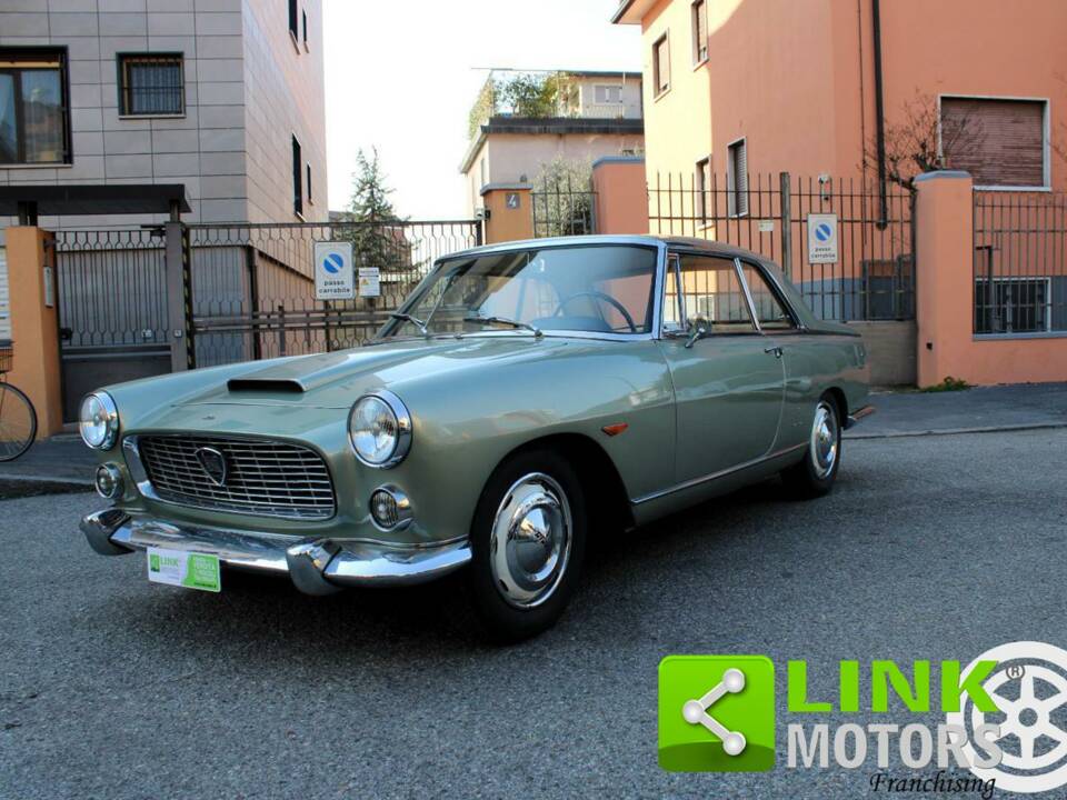 Bild 1/10 von Lancia Flaminia Coupe Pininfarina 3B (1966)