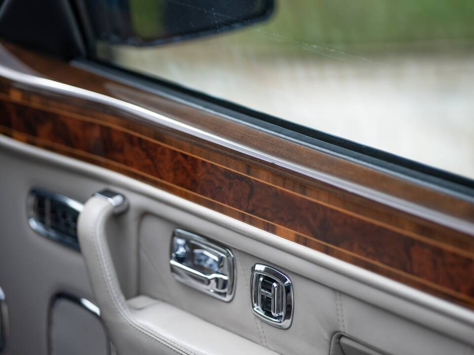 Imagen 38/50 de Rolls-Royce Corniche V (2000)