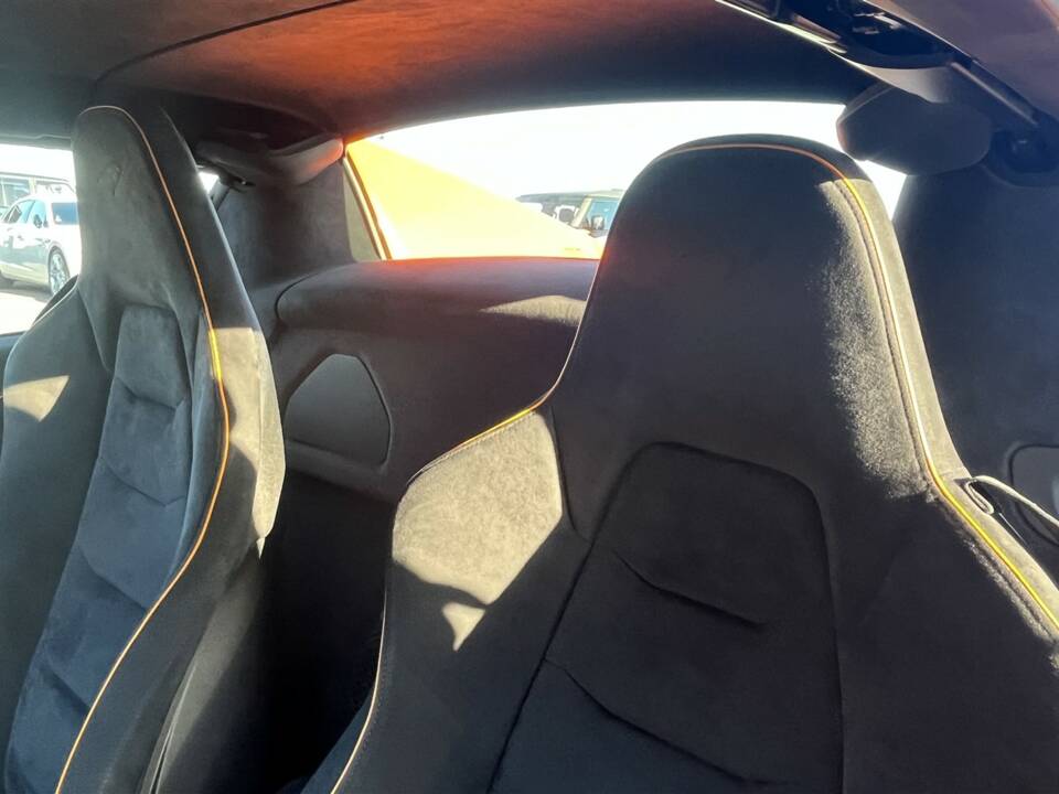 Bild 18/48 von McLaren 650S Spider (2014)