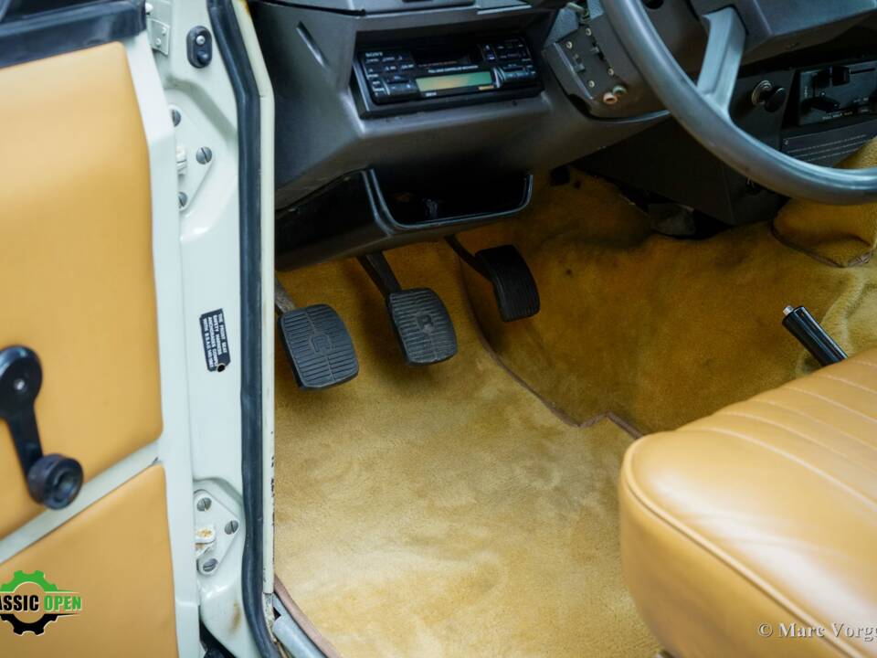 Imagen 10/58 de Land Rover Range Rover Classic 3.5 (1981)