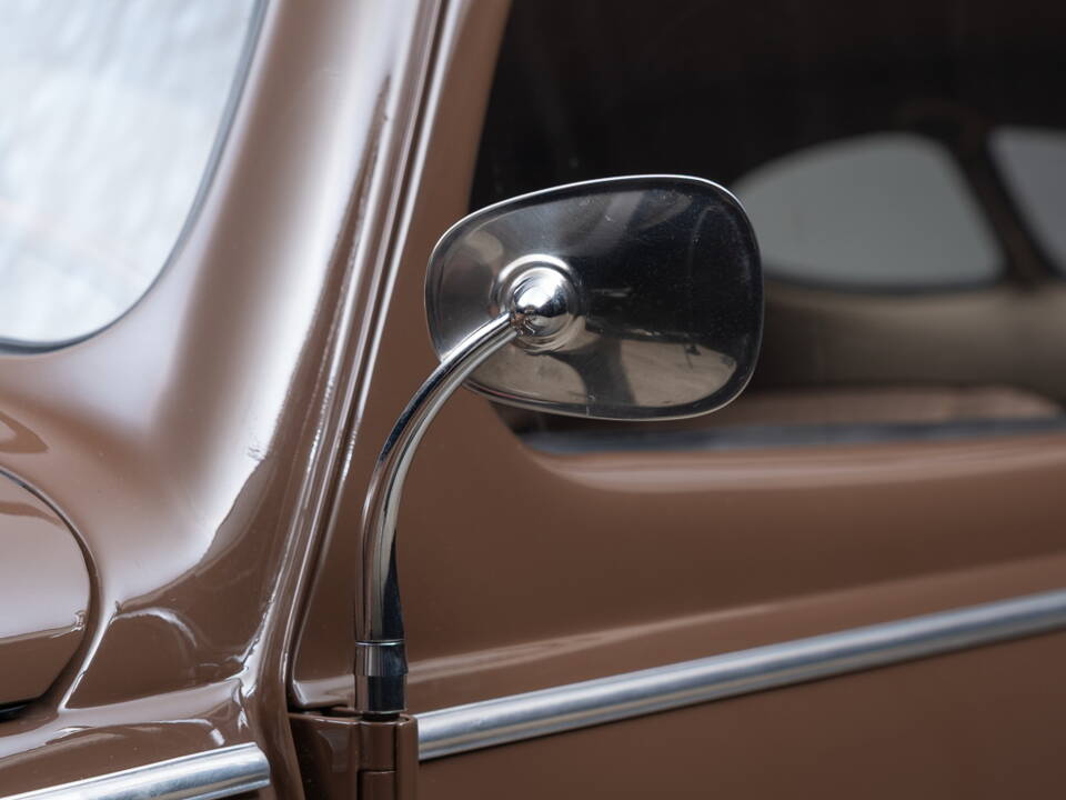 Imagen 15/39 de Volkswagen Escarabajo Estandar (1950)
