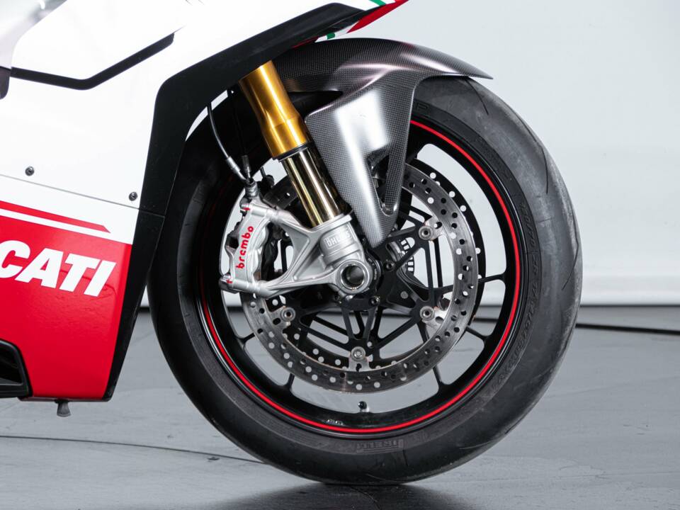 Image 44/50 of Ducati DUMMY (2018)