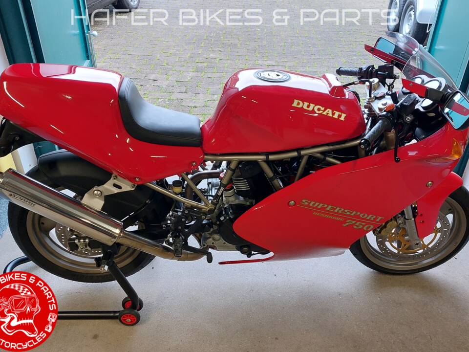 Bild 2/31 von Ducati DUMMY (1994)