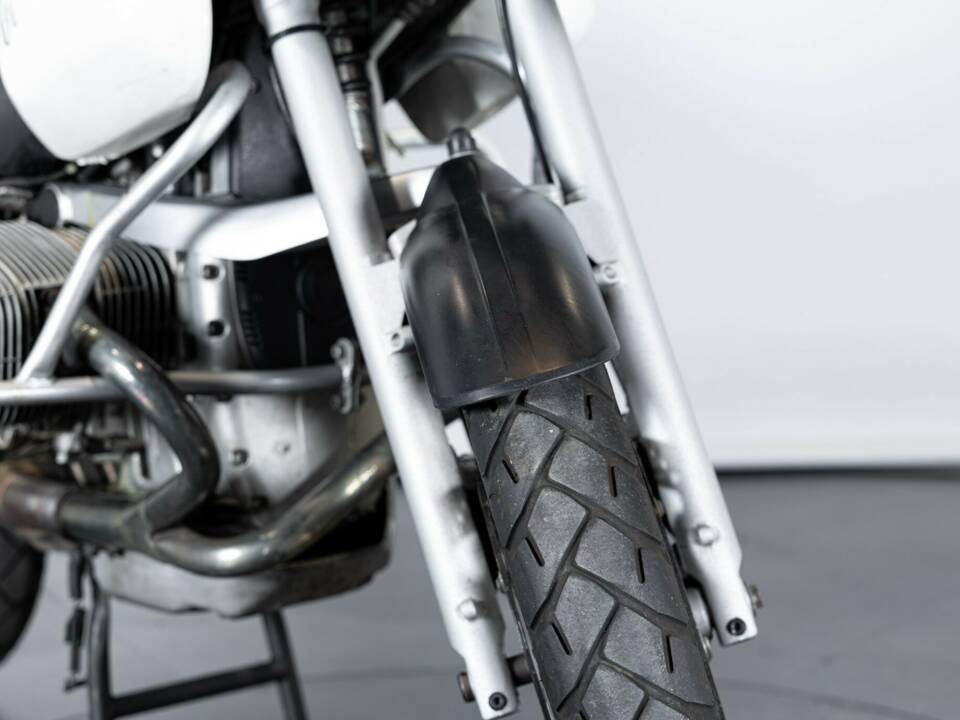 Immagine 13/25 di BMW R 1100 GS (1994)