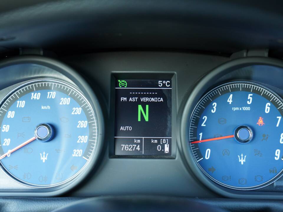 Imagen 37/50 de Maserati GranTurismo S (2010)