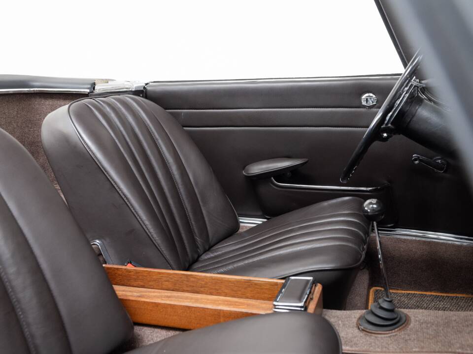 Image 23/35 de Mercedes-Benz 230 SL (1966)