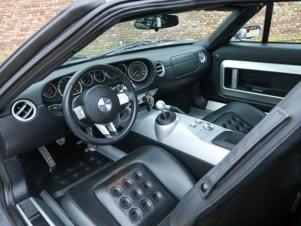 Bild 41/50 von Ford GT (2006)