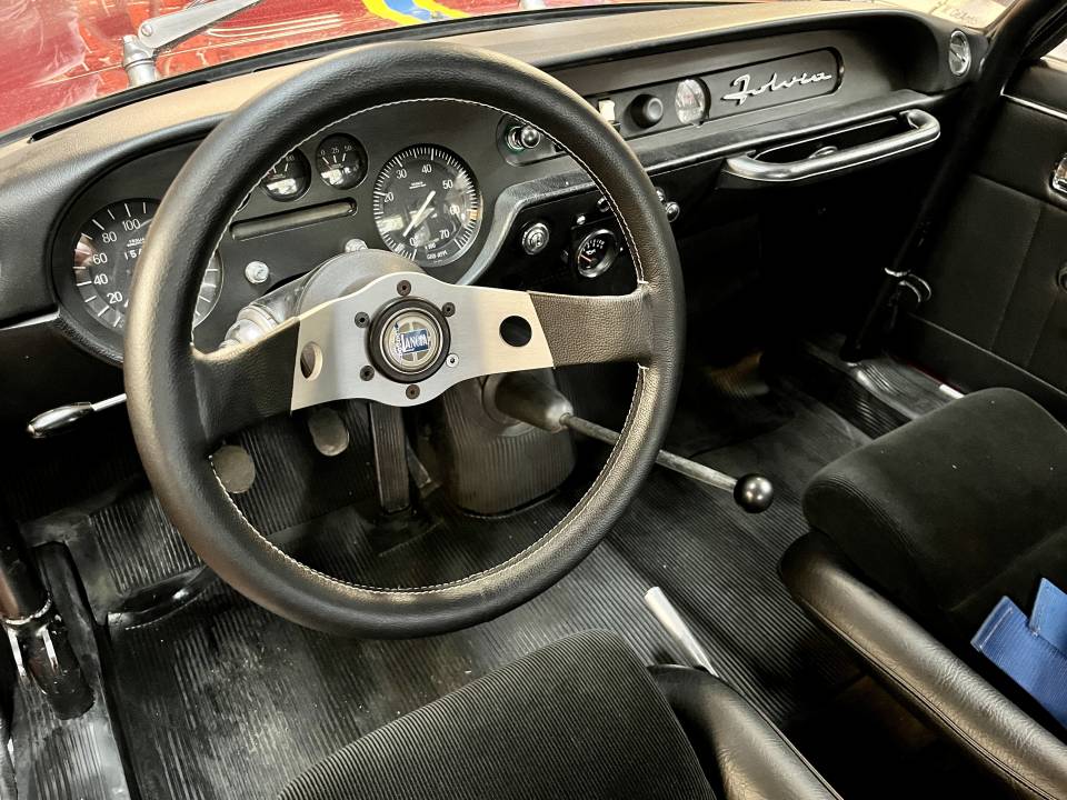 Image 43/80 of Lancia Fulvia Coupe Rallye HF (1968)