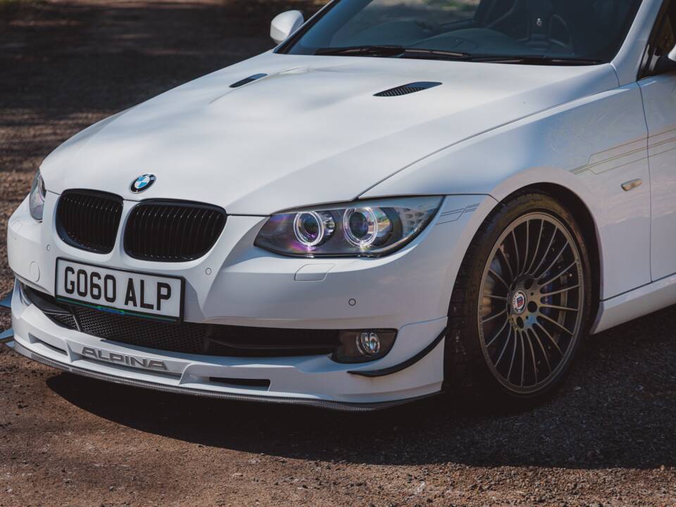 Image 16/44 de ALPINA B3 GT3 (2012)