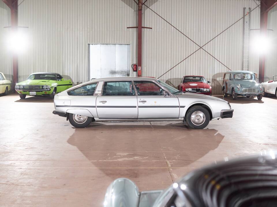 Afbeelding 7/47 van Citroën CX Prestige injection (1982)