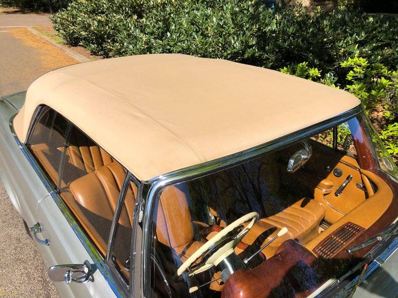 Bild 40/50 von Mercedes-Benz 220 SE b (1963)