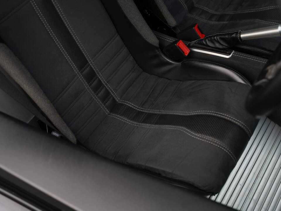 Image 19/50 of Lotus Exige S (2014)