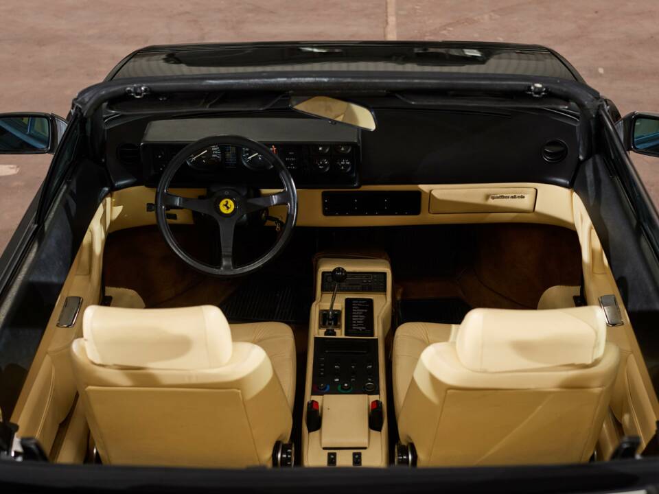 Bild 25/99 von Ferrari Mondial Quattrovalvole (1985)