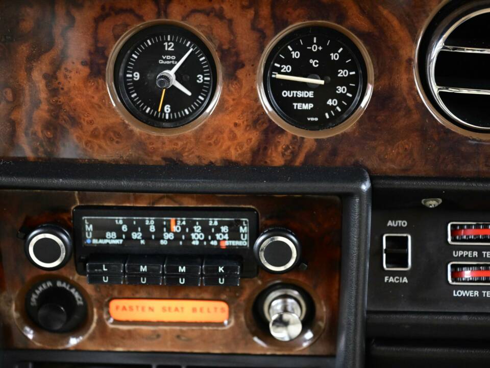 Bild 35/50 von Rolls-Royce Silver Shadow II Jubilee (1980)