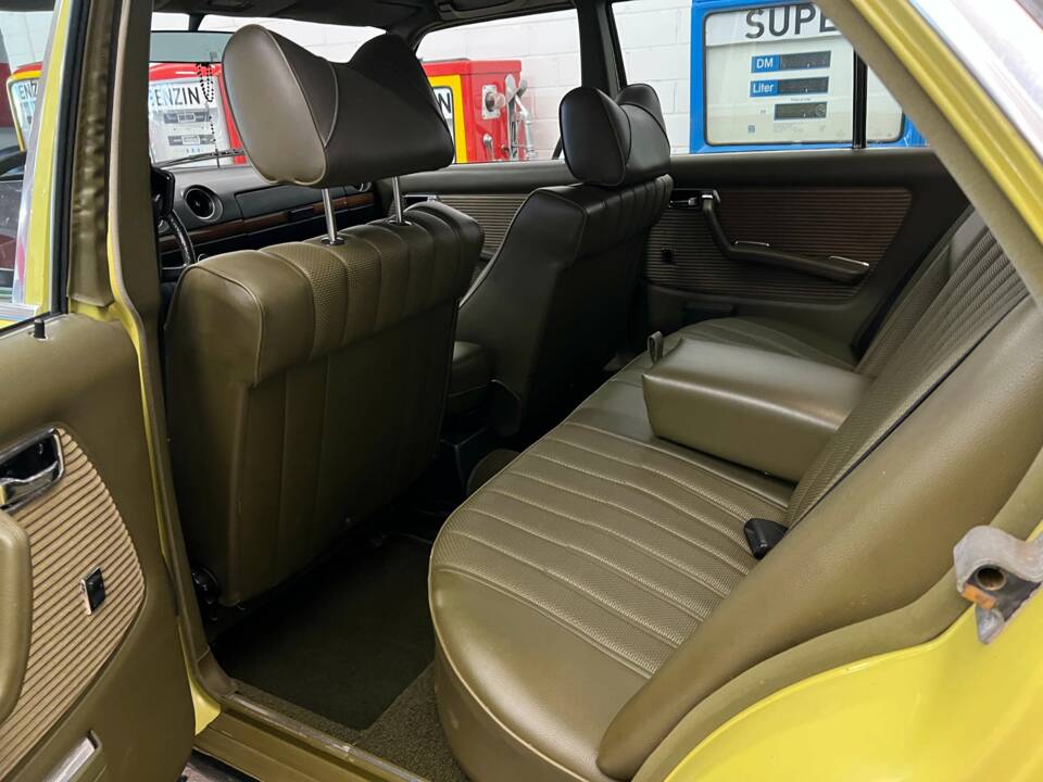 Afbeelding 13/19 van Mercedes-Benz 280 E (1979)