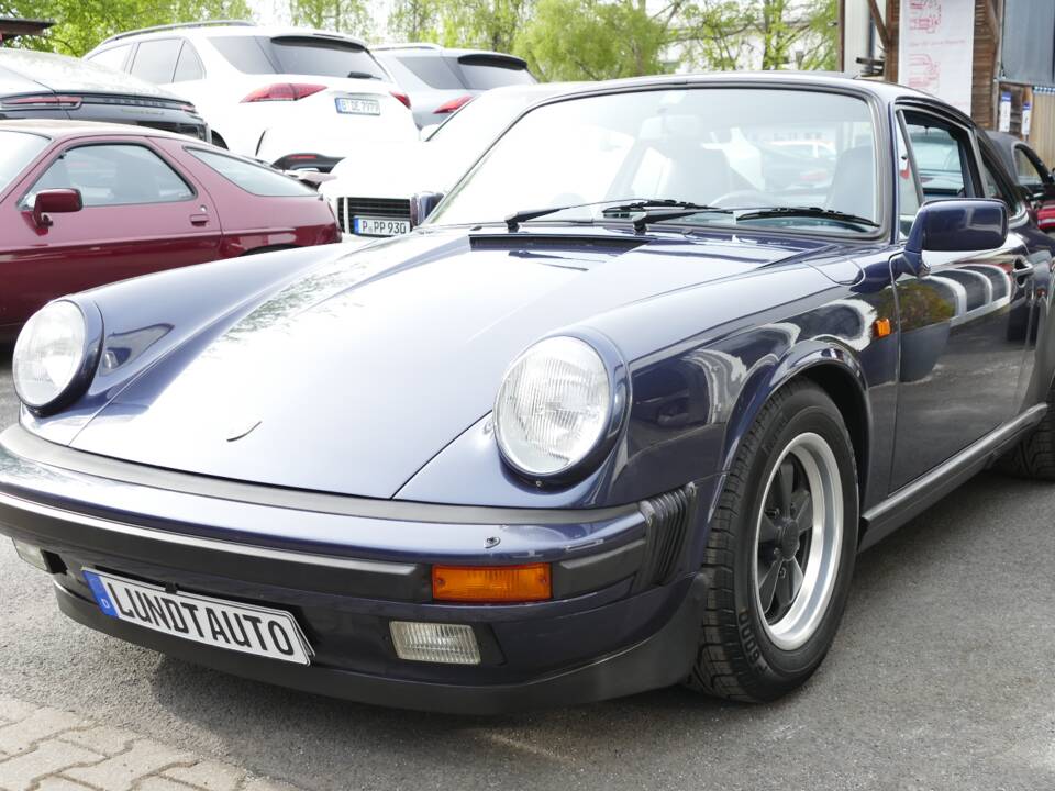 Afbeelding 8/19 van Porsche 911 Carrera 3.2 (1986)