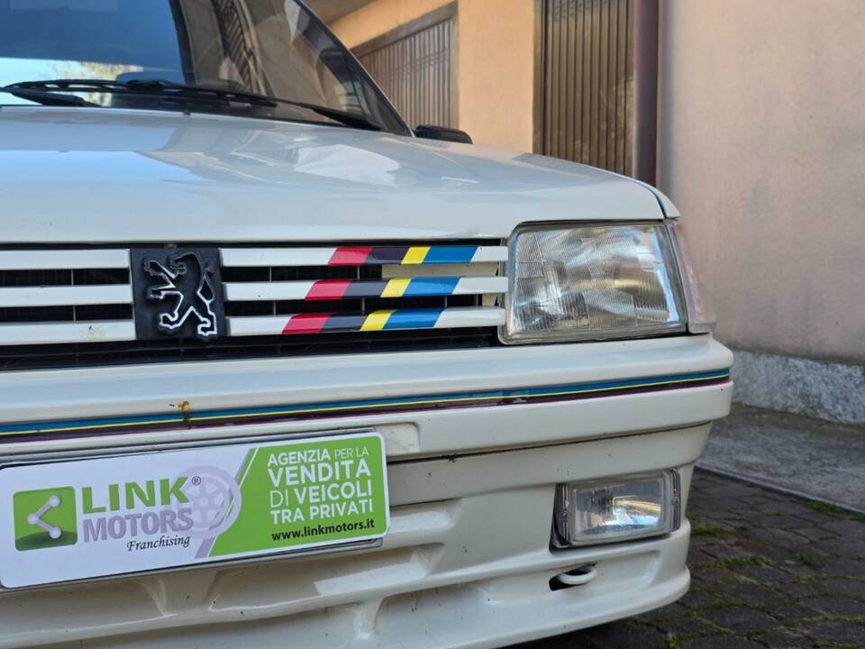 Immagine 13/25 di Peugeot 205 Rallye 1.3 (1991)